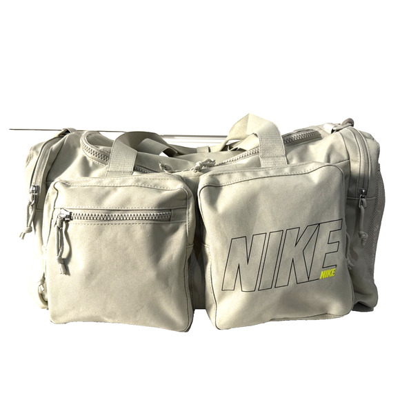 Nike Utility Power Graphic Training Duffel Bag DO6612-230 31L Stone - Picture 2 of 14